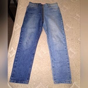 A pair of Revice Ying and yang jeans in a ladies' size 28. Pre-loved